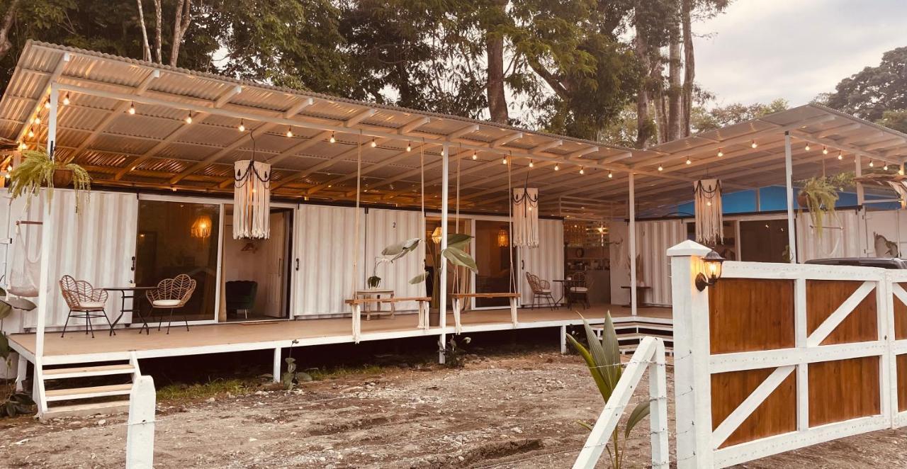 Casa Luce Acomodação com café da manhã Puerto Viejo de Talamanca Exterior foto